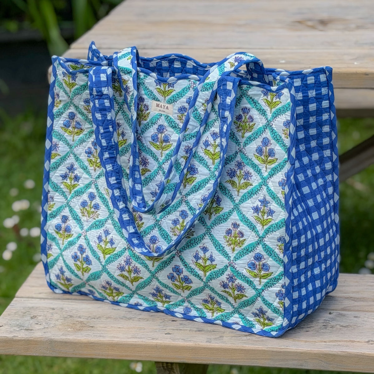 Reversible Scallop Totes - 8 Patterns