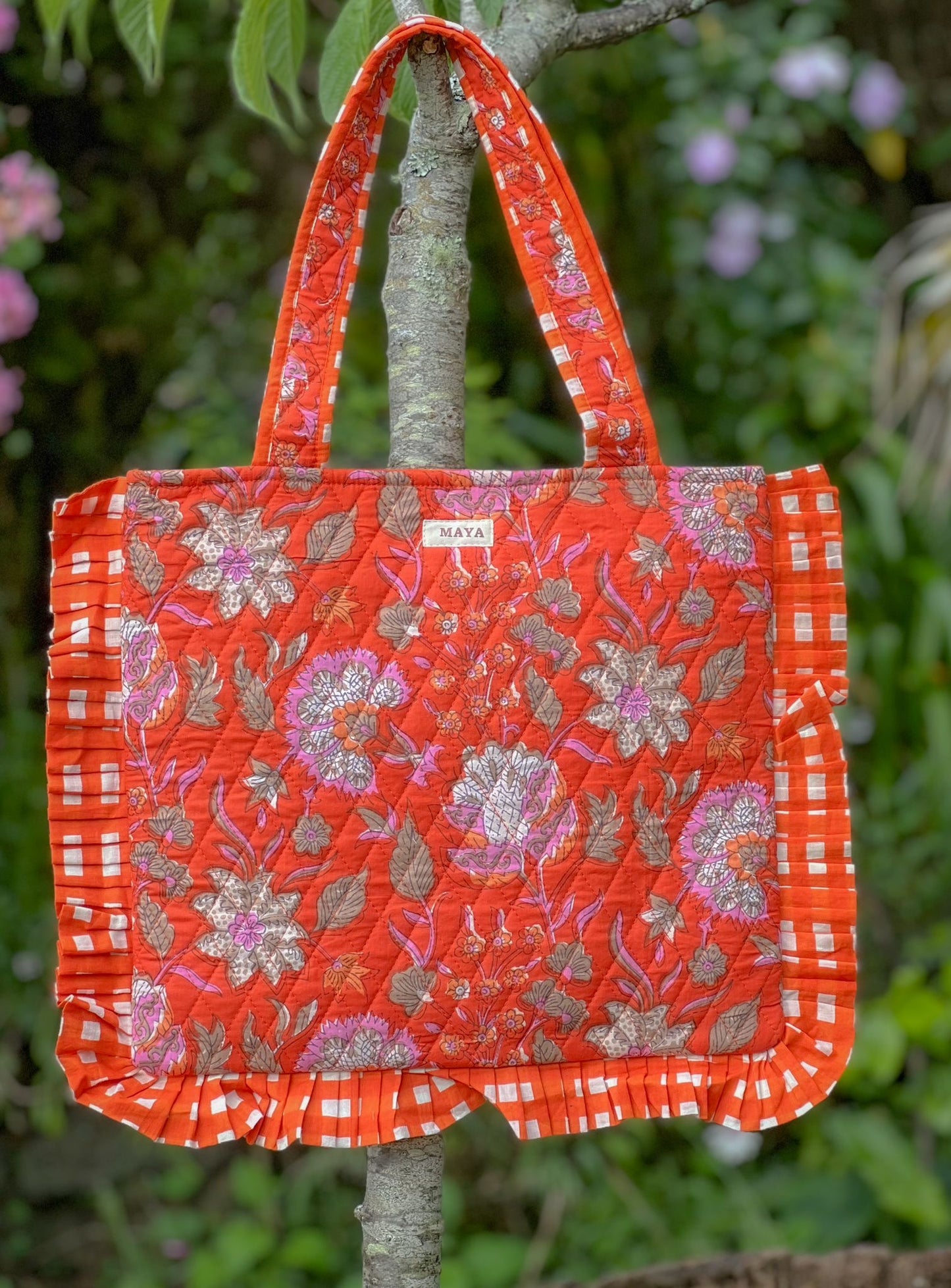 Quilted Frill Totes : 12 Patterns