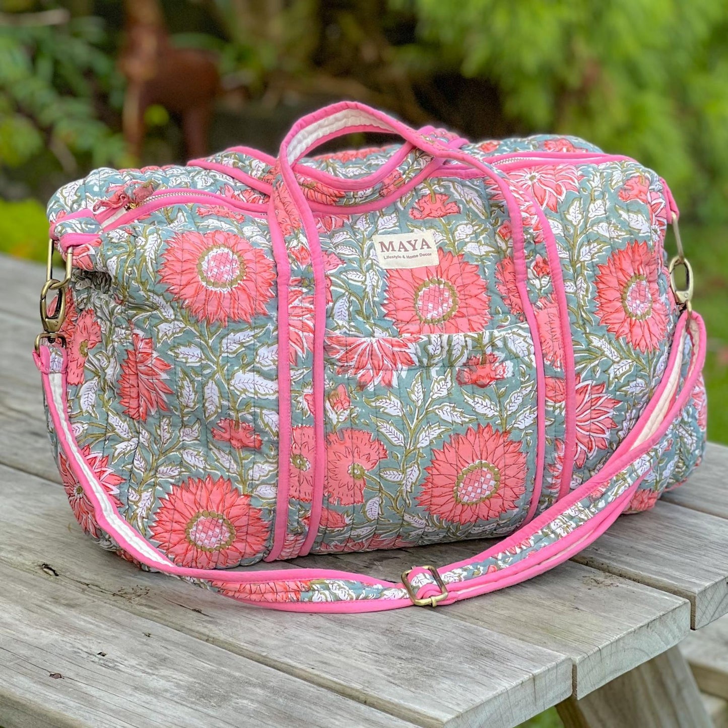 Weekender Bag - Peach Moss