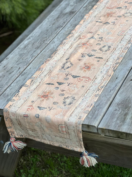Vintage Table Runner - Warm Beige