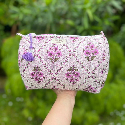 Toiletry Bags - Shades of Pink (4 Patterns) 1/2