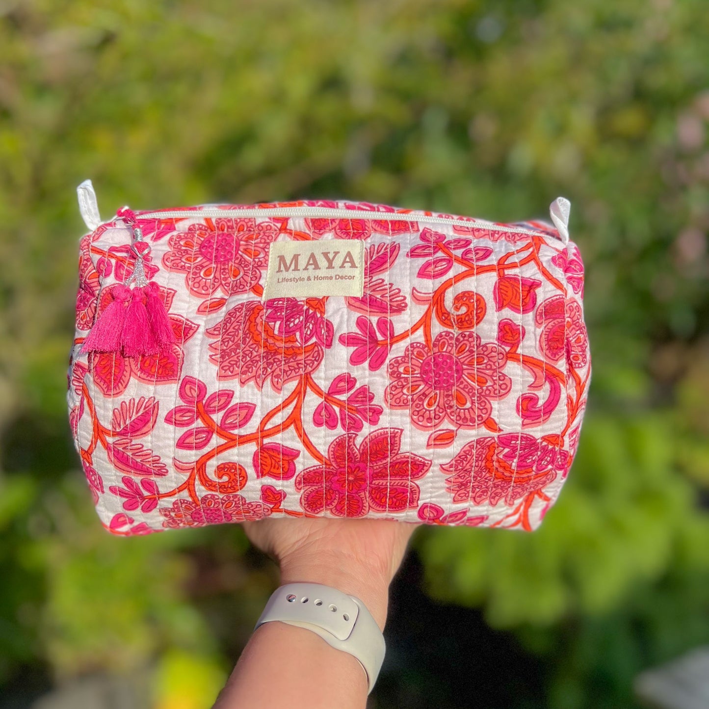 Toiletry Bags - Shades of Pink (6 Patterns) 1/2